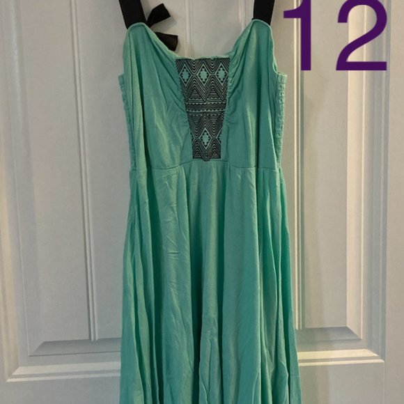 $8 Dresses/Rompers for Teens - Picture 14 of 16